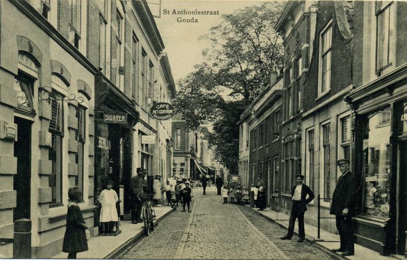 Gouda St Anthoniestr ca. 1915
